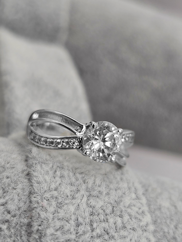 Vega Ring - 925 Silver Memorial Ring w/ Inclusions