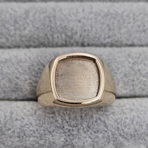 Vela Solid Gold Ring - Memorial Ring w/ Inclusions